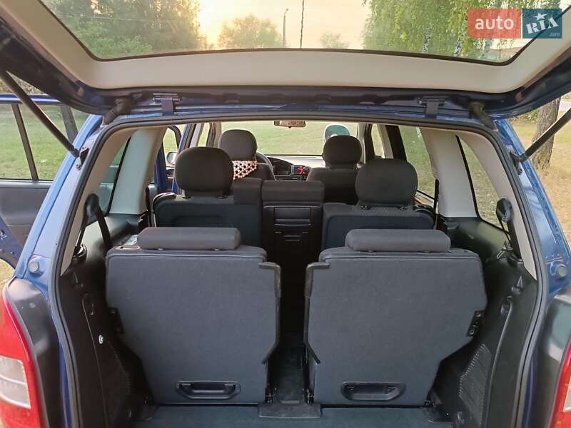 Минивэн Opel Zafira 2004 в Хмельницком фото 4 Минивэн Opel Zafira 2004 в Хмельницком