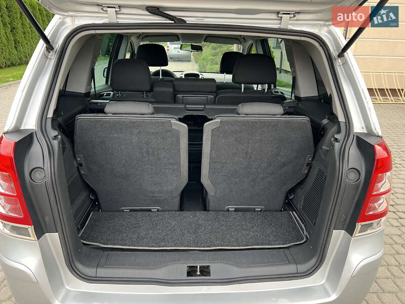 Минивэн Opel Zafira 2012 в Дунаевцах фото 33 Минивэн Opel Zafira 2012 в Дунаевцах