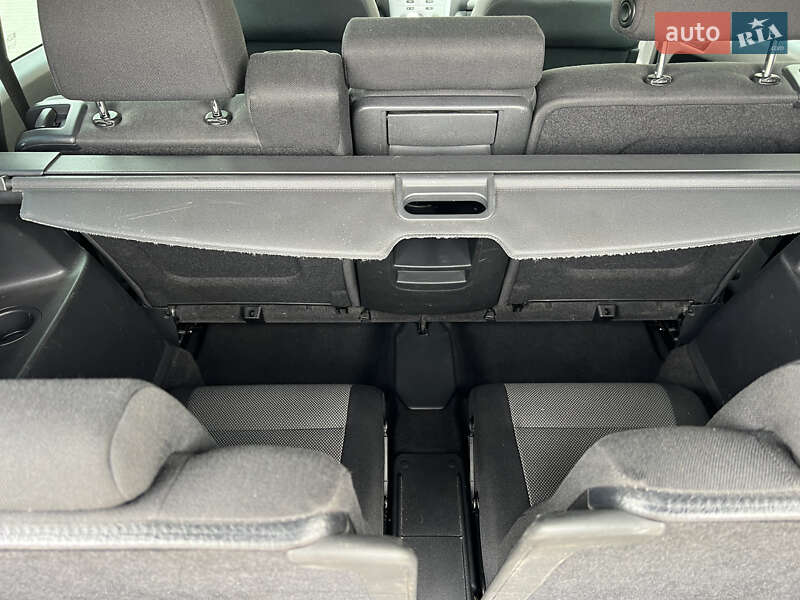 Минивэн Opel Zafira 2012 в Дунаевцах фото 38 Минивэн Opel Zafira 2012 в Дунаевцах