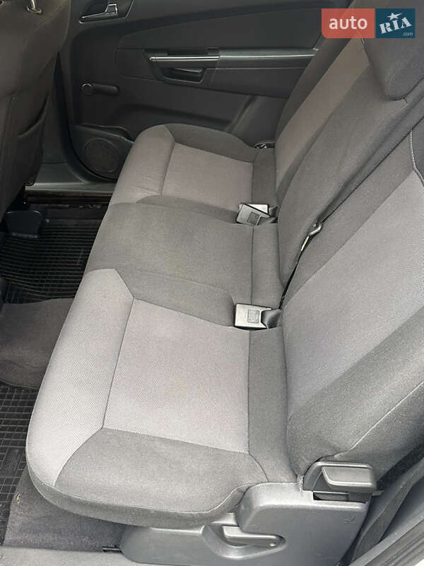 Минивэн Opel Zafira 2007 в Виннице фото 41 Минивэн Opel Zafira 2007 в Виннице