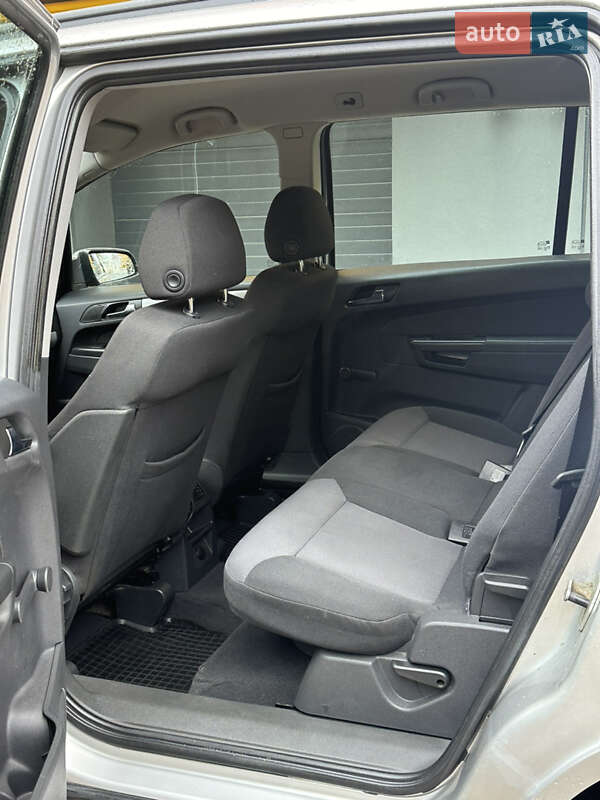 Минивэн Opel Zafira 2007 в Виннице фото 44 Минивэн Opel Zafira 2007 в Виннице