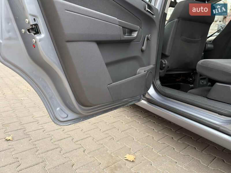 Мінівен Opel Zafira 2009 в Вінниці фото 33 Мінівен Opel Zafira 2009 в Вінниці