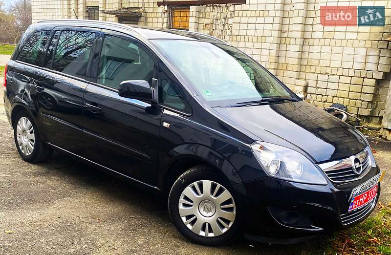 Мінівен Opel Zafira 2012 в Львові
