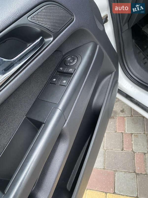 Мінівен Opel Zafira 2011 в Кропивницькому