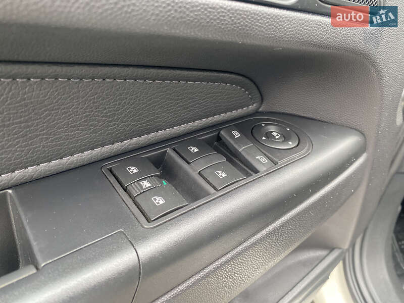 Минивэн Opel Zafira 2011 в Ивано-Франковске