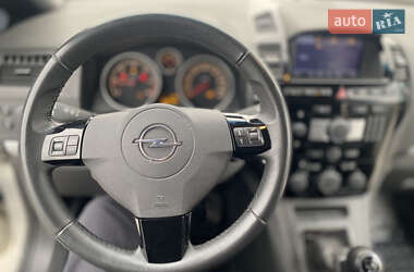 Минивэн Opel Zafira 2011 в Ивано-Франковске