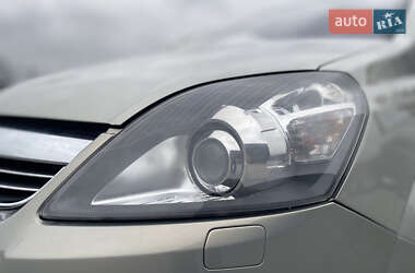 Минивэн Opel Zafira 2011 в Ивано-Франковске