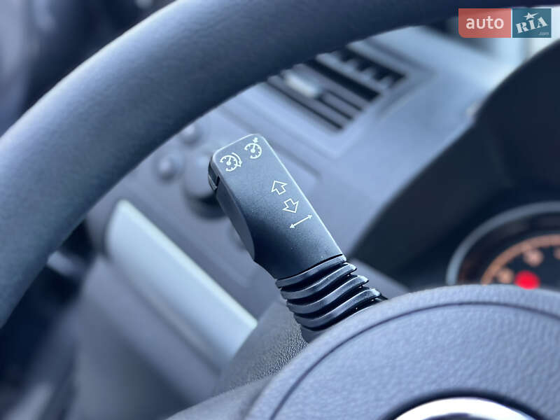 Минивэн Opel Zafira 2009 в Владимире