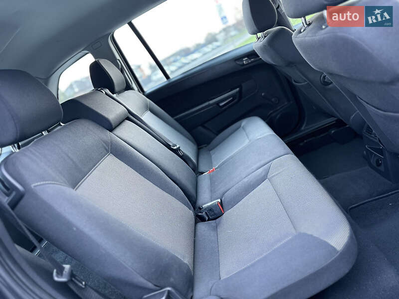 Минивэн Opel Zafira 2009 в Владимире