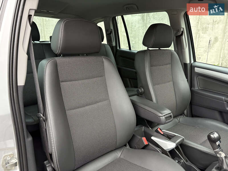 Мінівен Opel Zafira 2010 в Білій Церкві