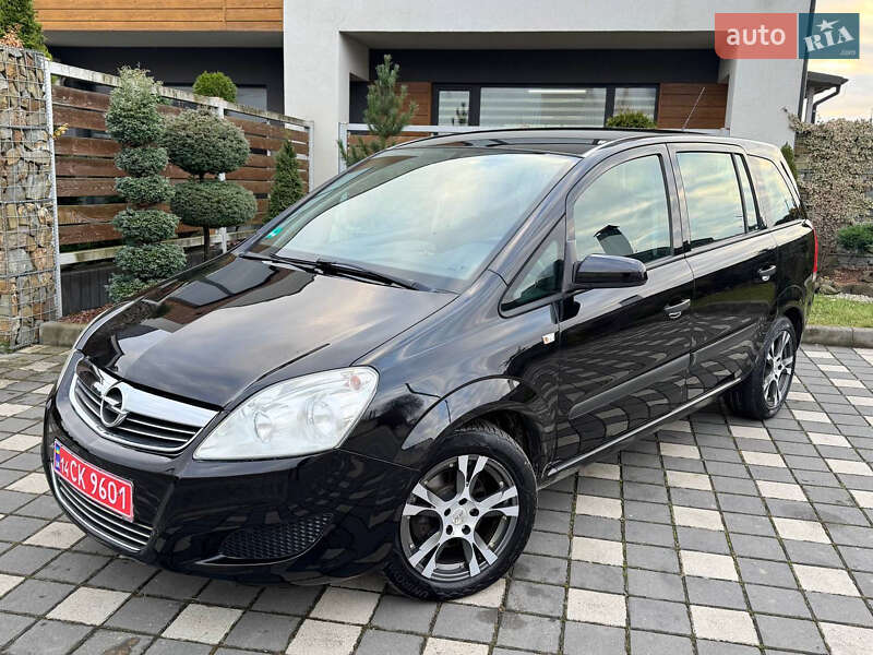 Мінівен Opel Zafira 2009 в Стрию