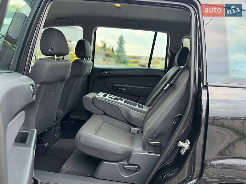 Мінівен Opel Zafira 2009 в Стрию