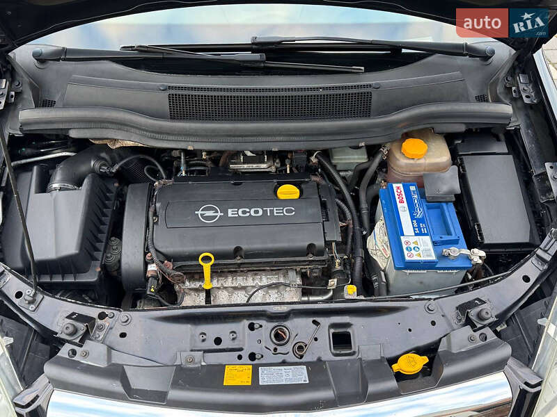 Мінівен Opel Zafira 2009 в Стрию