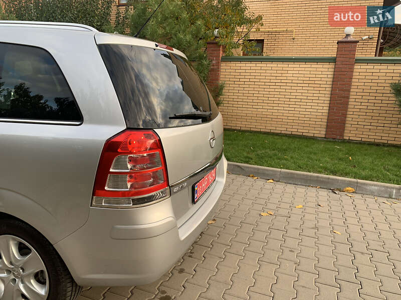 Минивэн Opel Zafira 2011 в Белой Церкви фото 58 Минивэн Opel Zafira 2011 в Белой Церкви