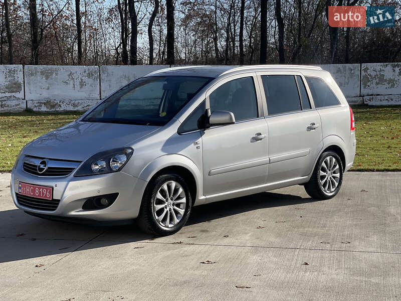 Opel Zafira 2010