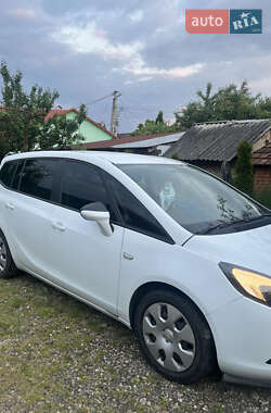 Минивэн Opel Zafira 2011 в Виноградове