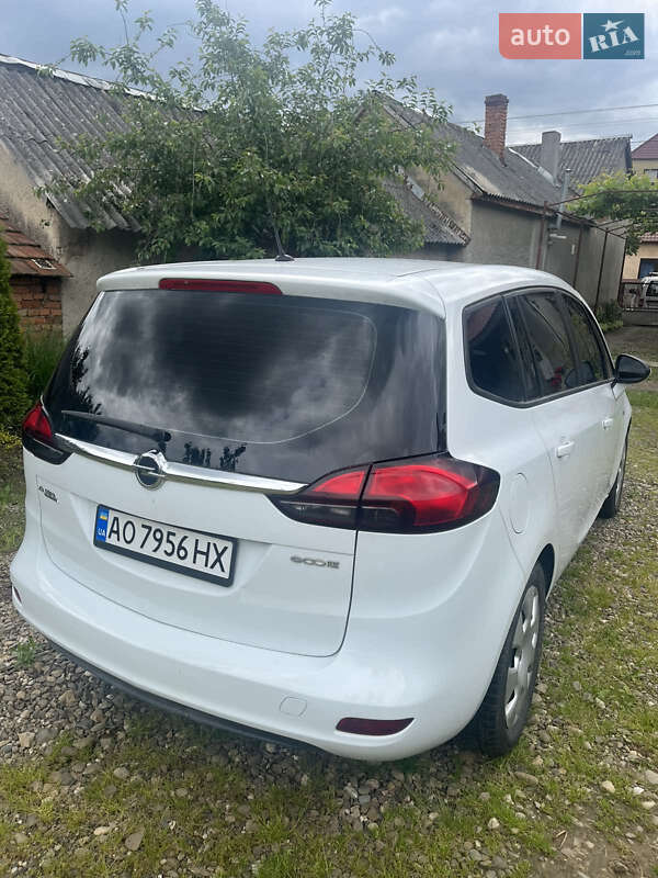 Минивэн Opel Zafira 2011 в Виноградове фото 9 Минивэн Opel Zafira 2011 в Виноградове