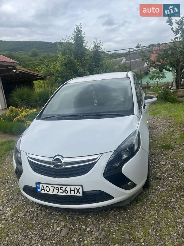 Минивэн Opel Zafira 2011 в Виноградове фото 11 Минивэн Opel Zafira 2011 в Виноградове