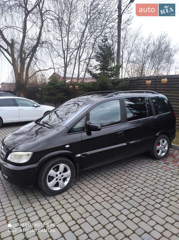 Opel Zafira 2004 Opel Zafira 2004