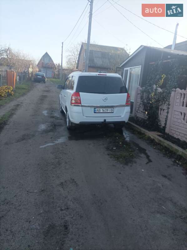 Минивэн Opel Zafira 2010 в Гайсине фото 6 Минивэн Opel Zafira 2010 в Гайсине