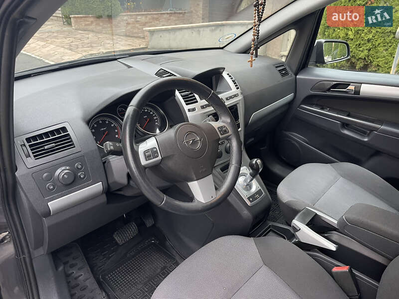 Минивэн Opel Zafira 2009 в Тернополе фото 13 Минивэн Opel Zafira 2009 в Тернополе