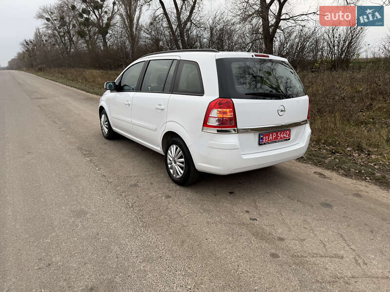 Микровэн Opel Zafira 2012 в Хмельницком фото 6 Микровэн Opel Zafira 2012 в Хмельницком