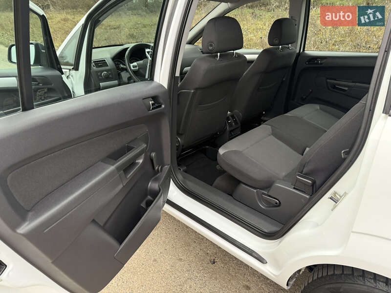 Микровэн Opel Zafira 2012 в Хмельницком фото 22 Микровэн Opel Zafira 2012 в Хмельницком