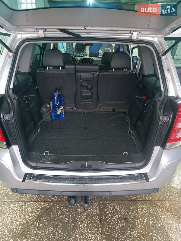 Мінівен Opel Zafira 2009 в Полтаві фото 12 Мінівен Opel Zafira 2009 в Полтаві