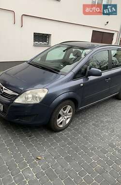 Мінівен Opel Zafira 2009 в Рівному