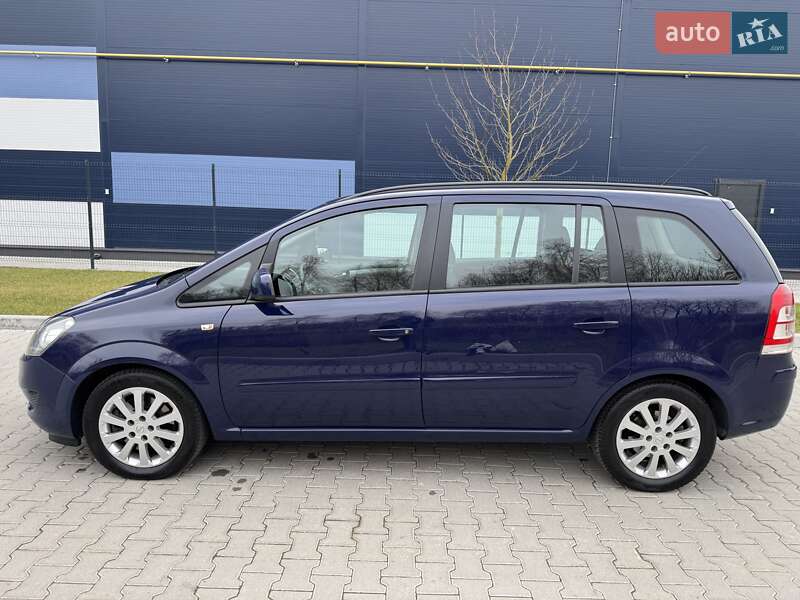 Минивэн Opel Zafira 2012 в Львове фото 3 Минивэн Opel Zafira 2012 в Львове