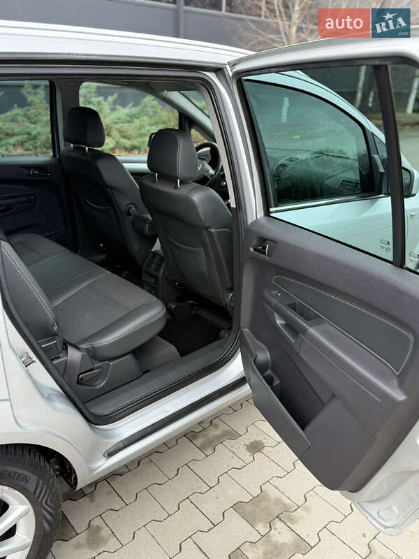 Минивэн Opel Zafira 2011 в Белой Церкви