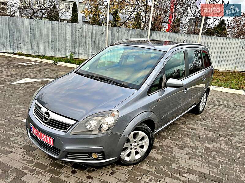 Минивэн Opel Zafira 2006 в Харькове