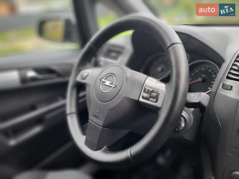 Минивэн Opel Zafira 2005 в Хмельницком фото 26 Минивэн Opel Zafira 2005 в Хмельницком
