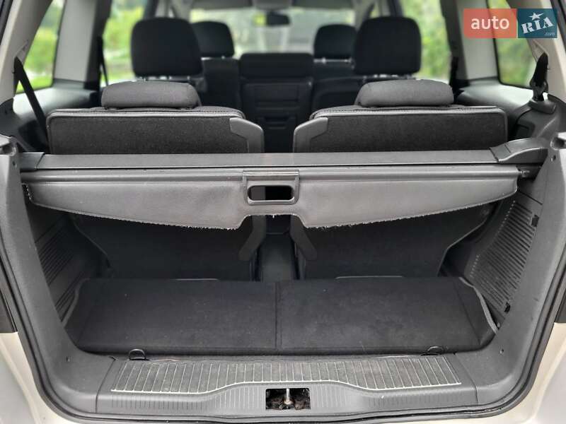 Минивэн Opel Zafira 2005 в Хмельницком фото 59 Минивэн Opel Zafira 2005 в Хмельницком