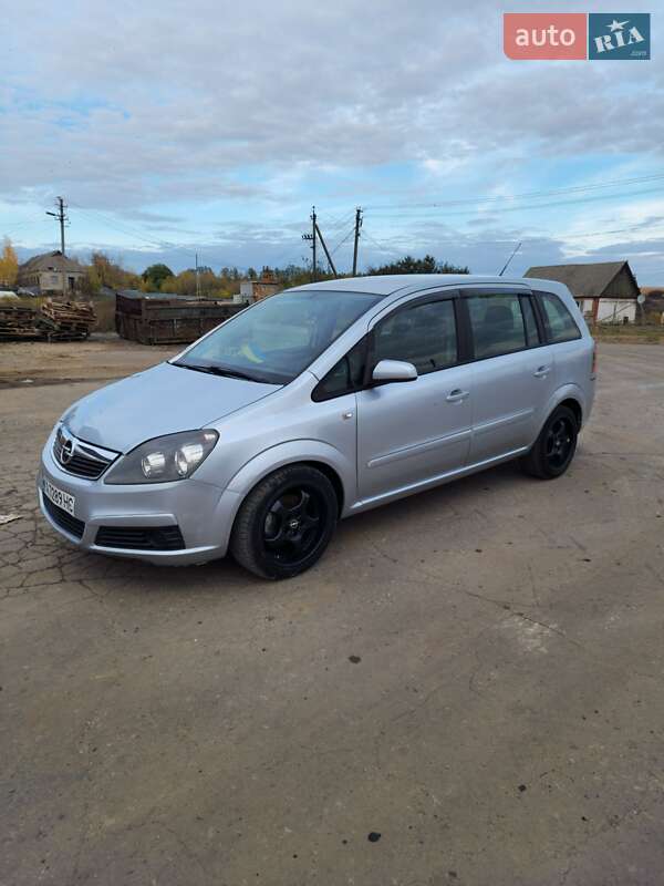 Минивэн Opel Zafira 2006 в Харькове