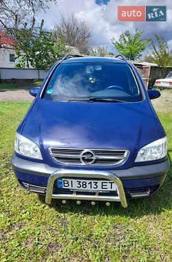 Минивэн Opel Zafira 2003 в Оржице