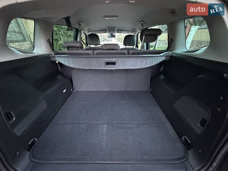 Микровэн Opel Zafira 2015 в Ровно