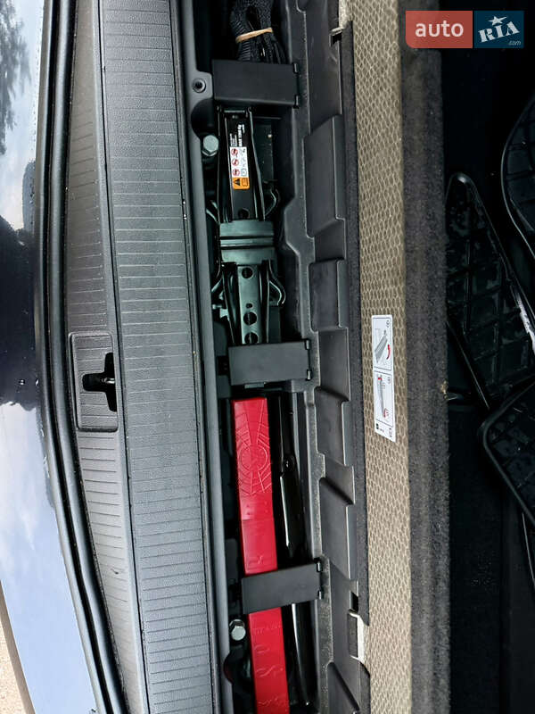 Микровэн Opel Zafira 2015 в Ровно