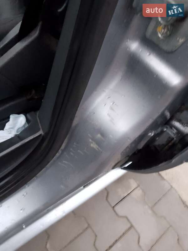 Минивэн Opel Zafira 2006 в Ватутино