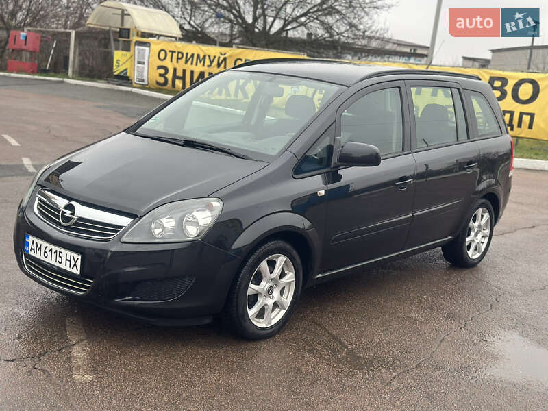 Opel Zafira 2011 Opel Zafira 2011