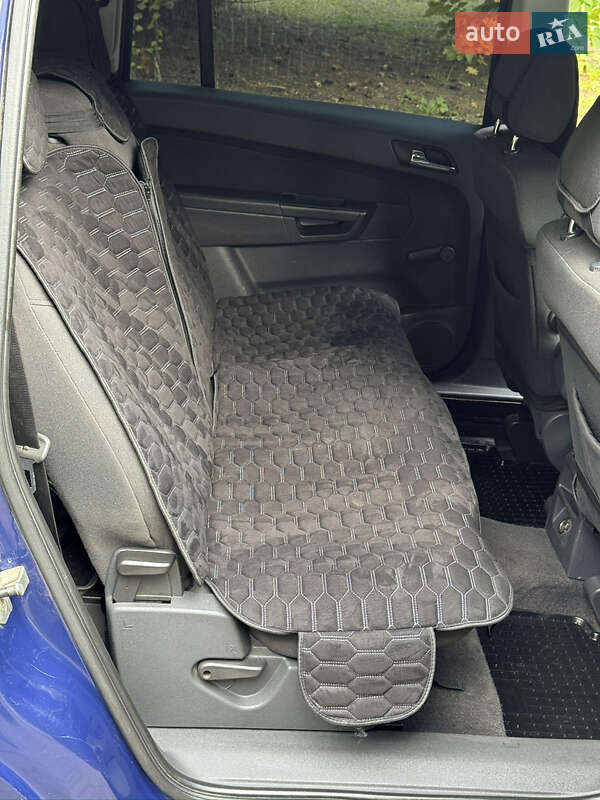 Минивэн Opel Zafira 2008 в Ровно фото 10 Минивэн Opel Zafira 2008 в Ровно