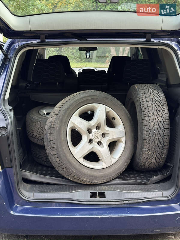 Минивэн Opel Zafira 2008 в Ровно фото 15 Минивэн Opel Zafira 2008 в Ровно