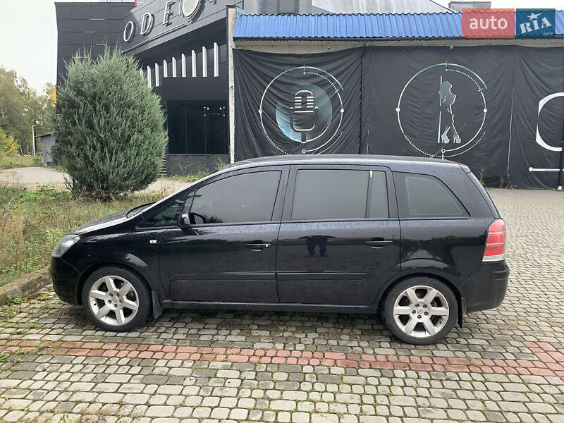 Минивэн Opel Zafira 2007 в Львове