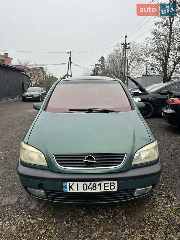 Opel Zafira 2001