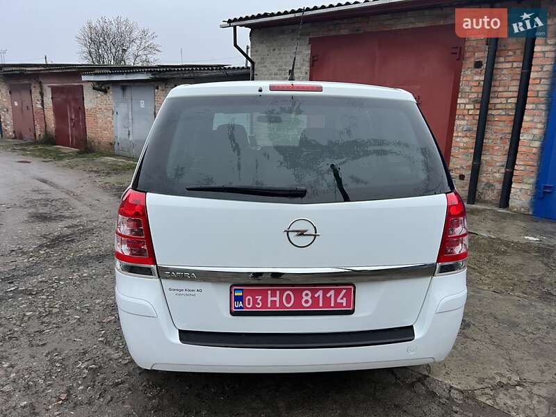 Минивэн Opel Zafira 2011 в Нежине