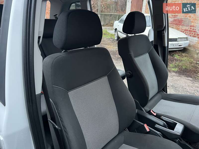 Минивэн Opel Zafira 2011 в Нежине