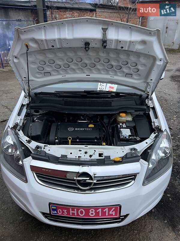 Минивэн Opel Zafira 2011 в Нежине