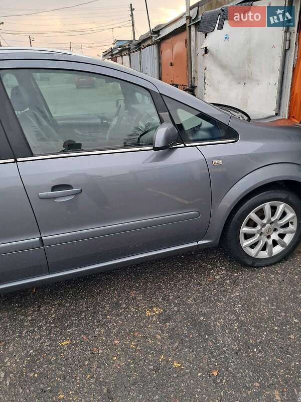 Минивэн Opel Zafira 2007 в Кременчуге фото 16 Минивэн Opel Zafira 2007 в Кременчуге
