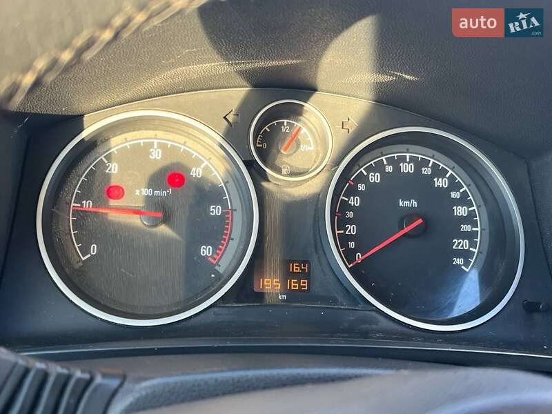 Мінівен Opel Zafira 2010 в Новому Розділі