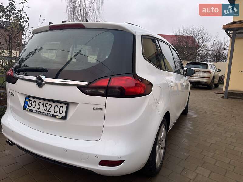 Микровэн Opel Zafira 2016 в Тернополе